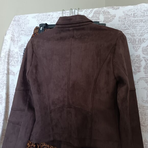 Women's Chocolate Brown Faux Suede Jacket - Picture 4 of 7